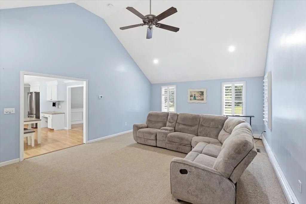 Photo of 26 Mayflower Dr