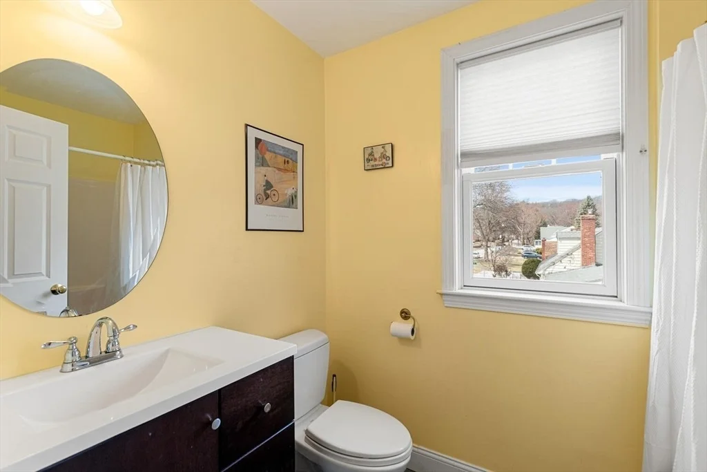 Photo of 56 Grapevine Ave