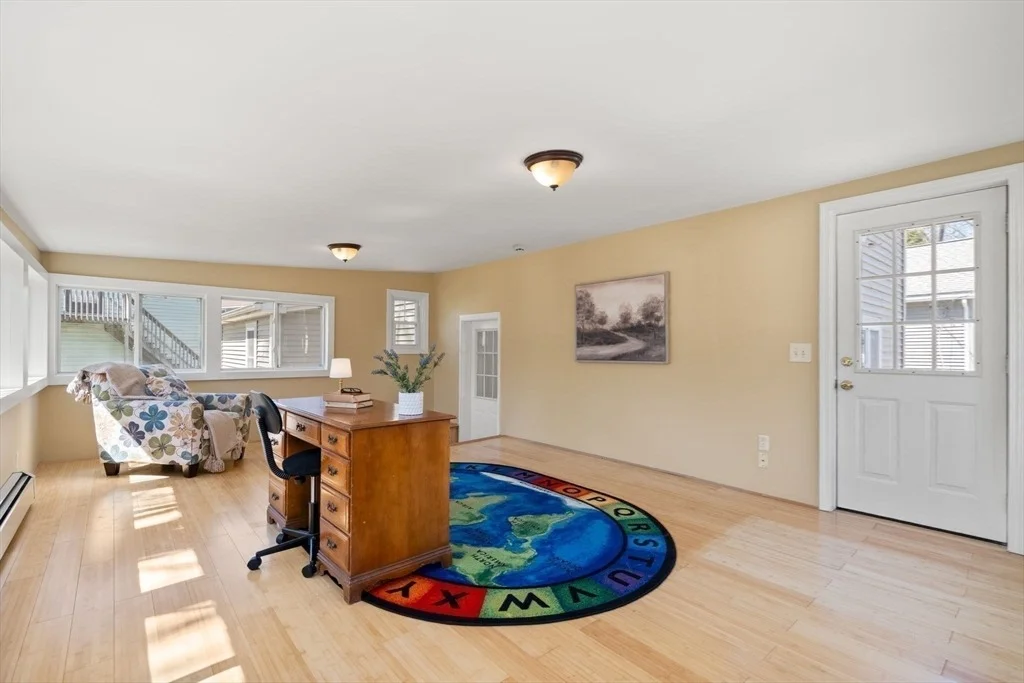 Photo of 242 Everett Street