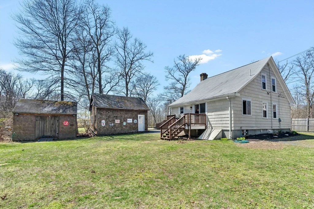 Photo of 478 Fall River Ave