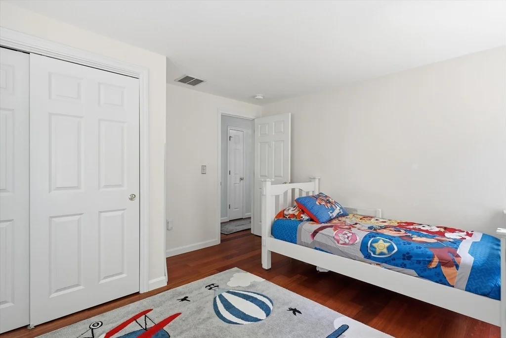 Photo of 26 Long Hill Rd
