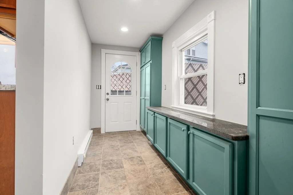 Photo of 5 Ballard