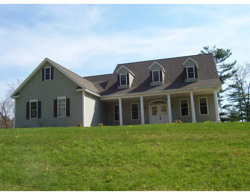 Photo of 20 Longview Circle