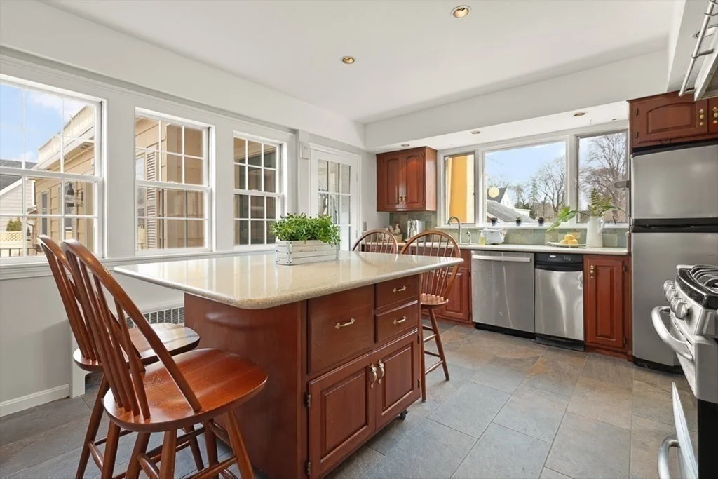 Photo of 246 Woburn Street
