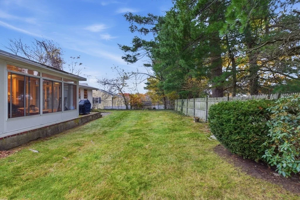 Photo of 43 Duston Dr