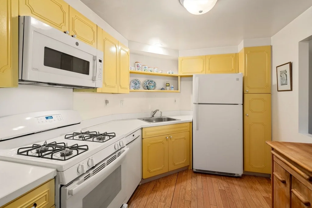 Photo of Unit 307 at 22 Chestnut Place