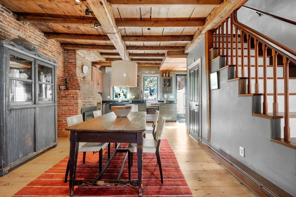 Photo of 212 Third Street