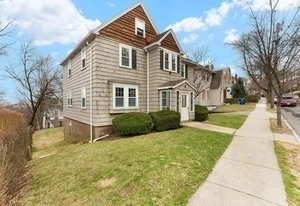 Photo of 319 Mason Terrace