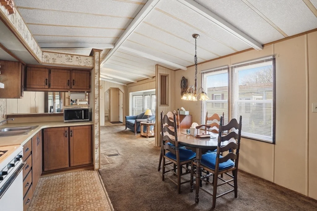 Photo of 131 Leo Drive