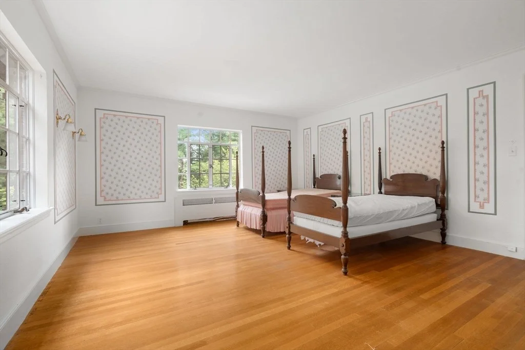 Photo of 43 Monadnock Road