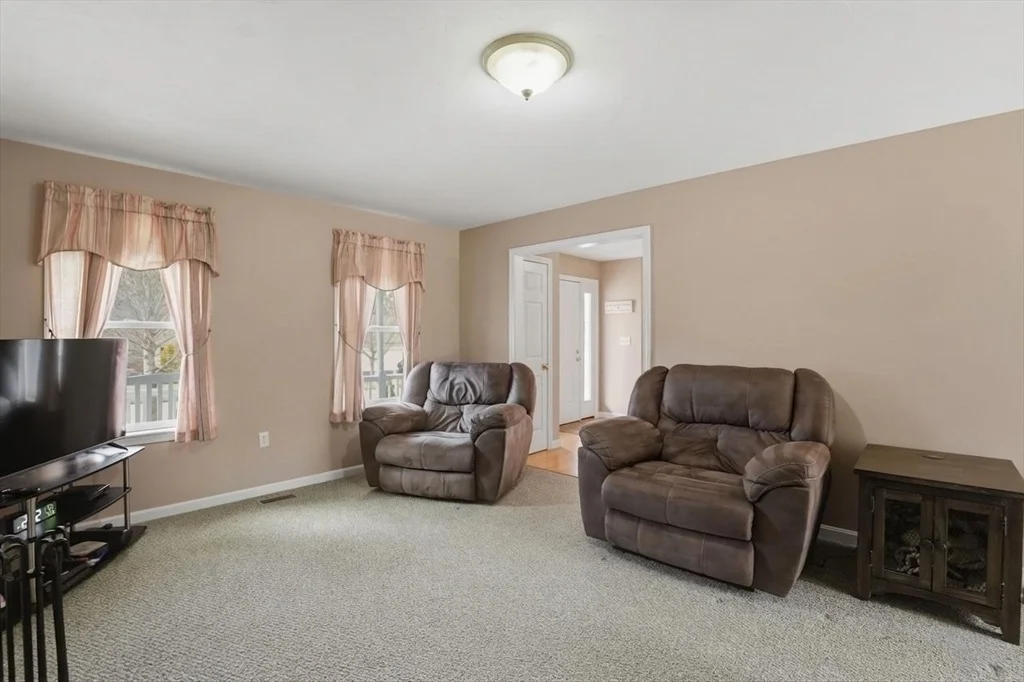 Photo of 23 Bridle Path