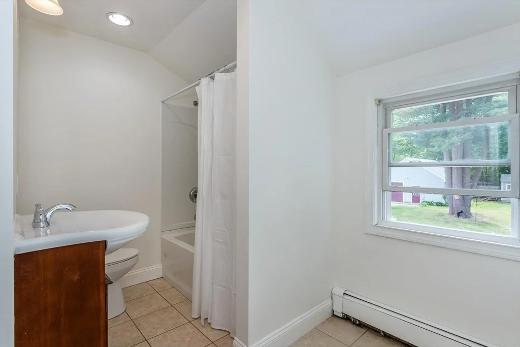 Photo of 10 Cedarcrest