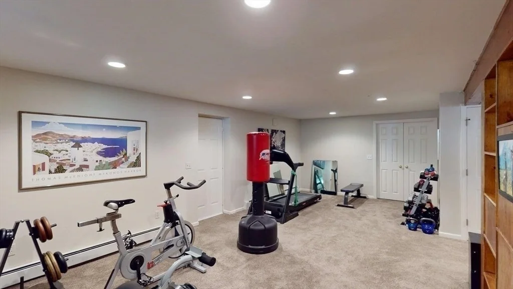 Photo of 4 Oak Dr