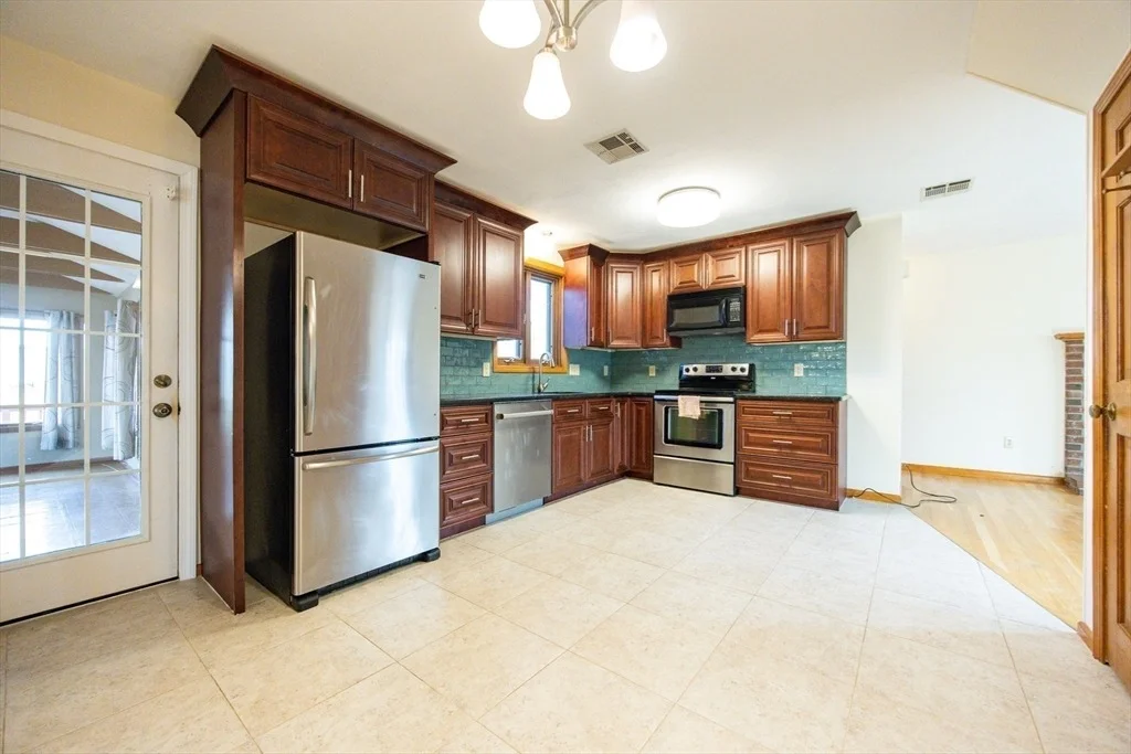 Photo of 23 Ledgeview Drive