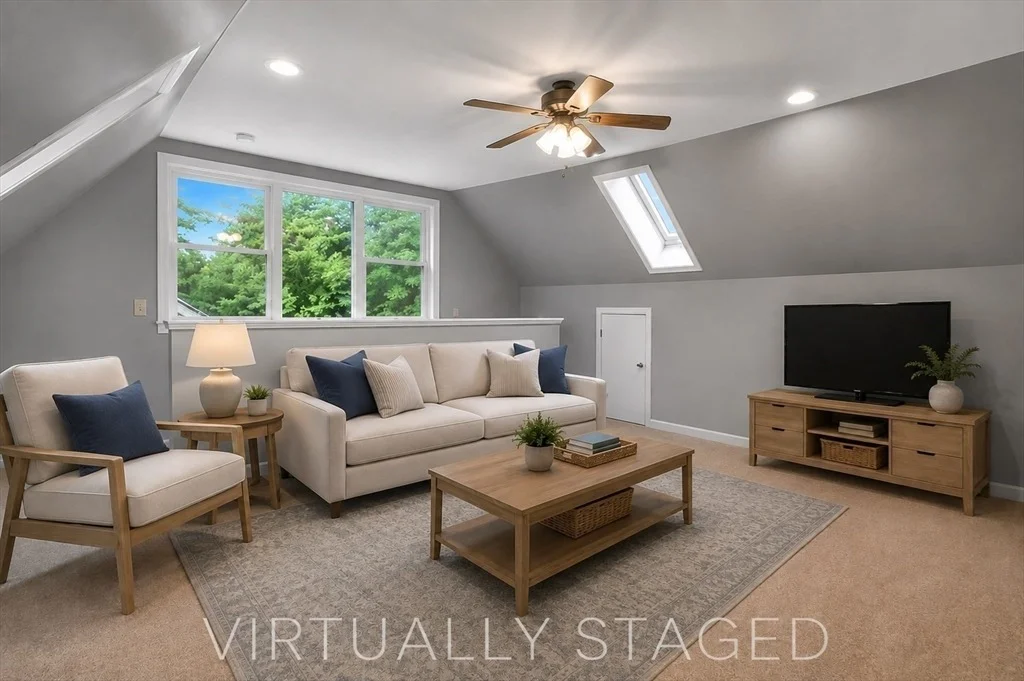 Photo of 125 Drew Blvd