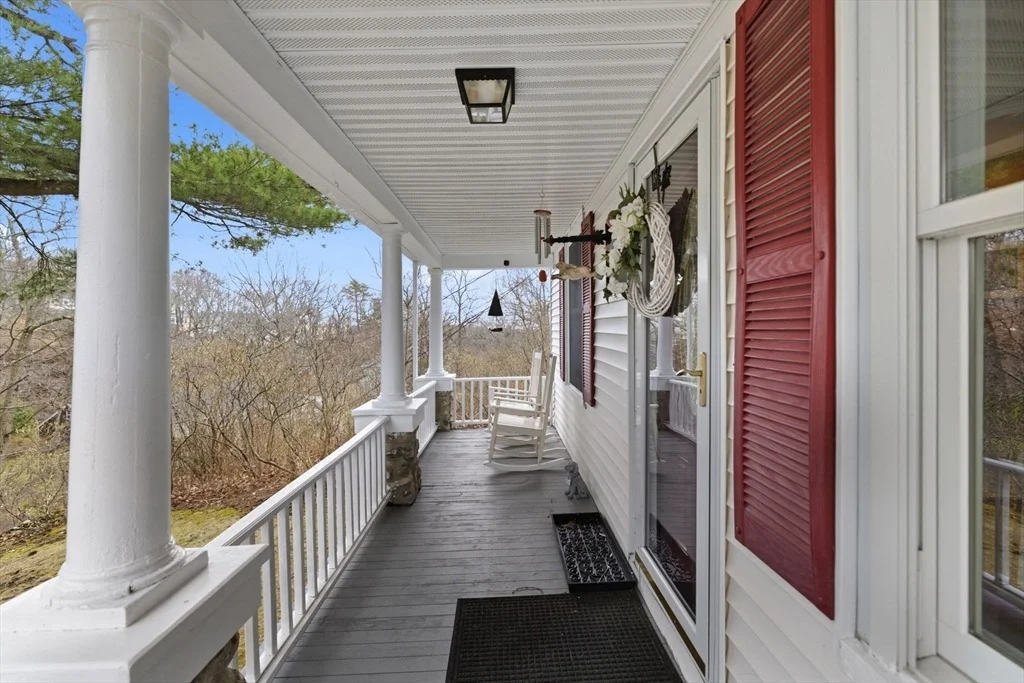 Photo of 176 Forest St