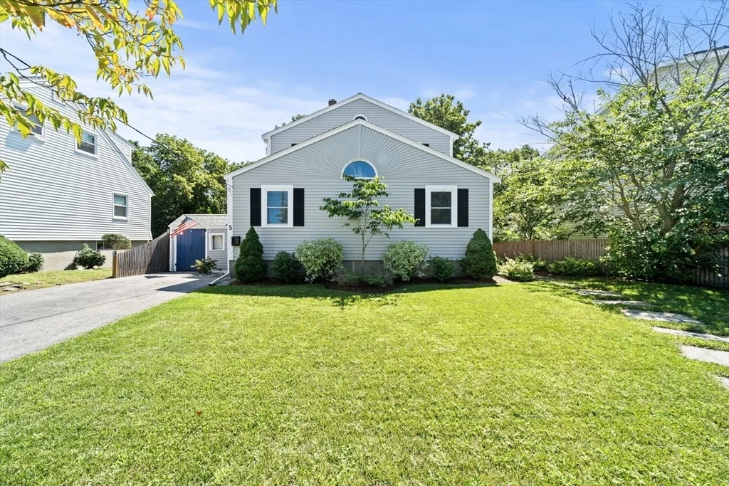 Photo of 5 Macarthur Circle
