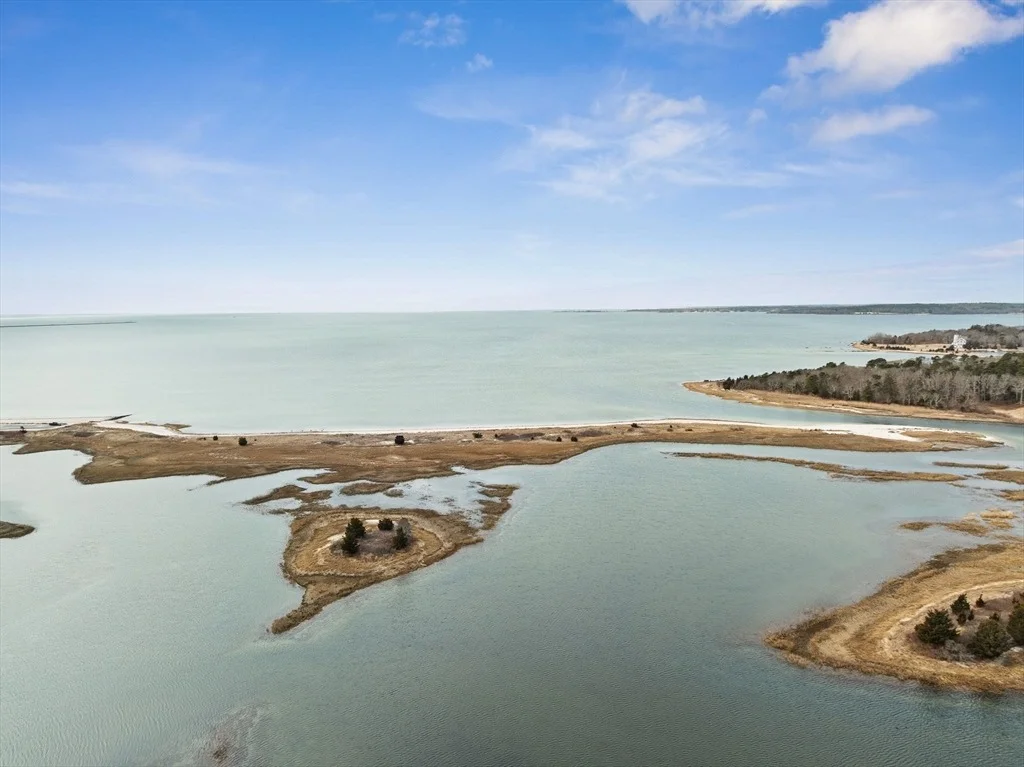 Photo of 10 Cliffs Road