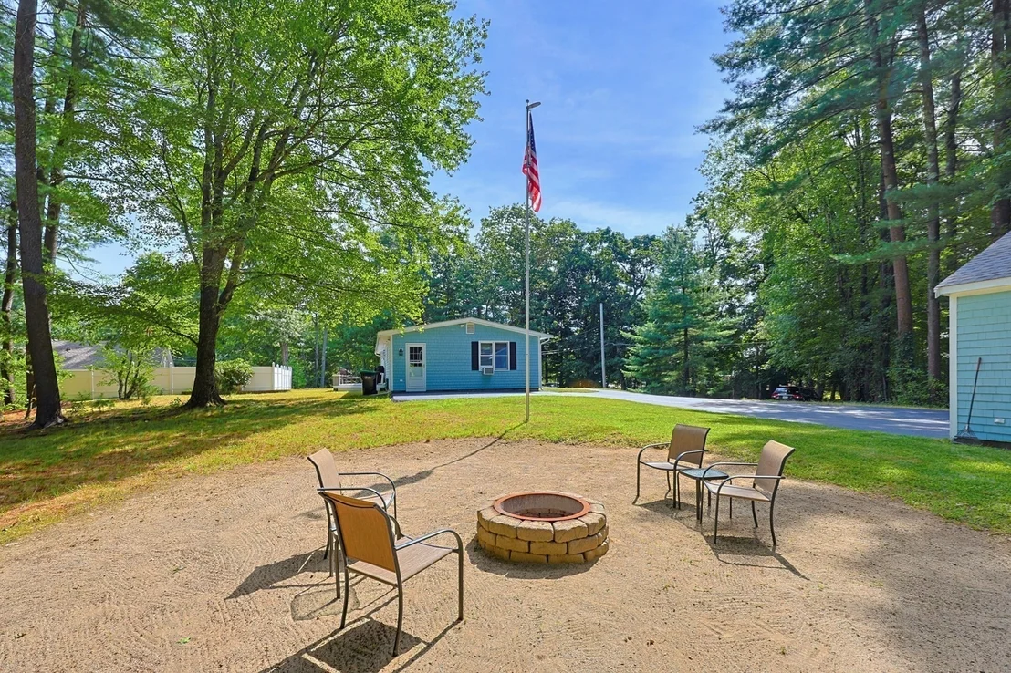 Photo of 343 Central St