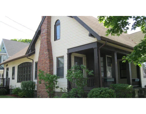 Photo of 87 Eastern Avenue