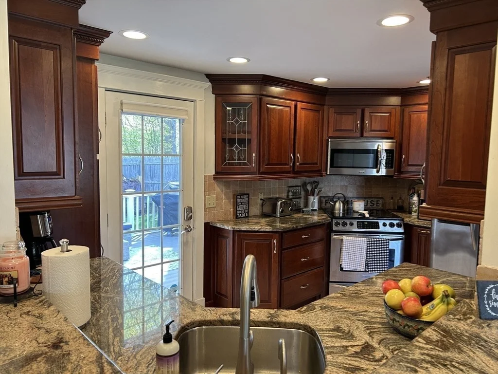 Photo of 4 Oakridge Drive