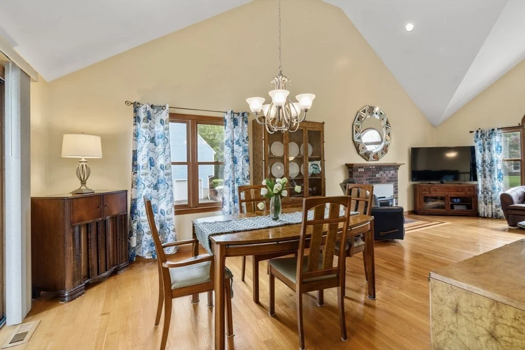 Photo of 53 Timberline Road
