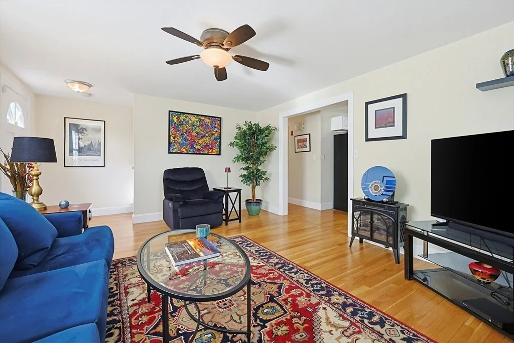 Photo of 35 Intervale Ave