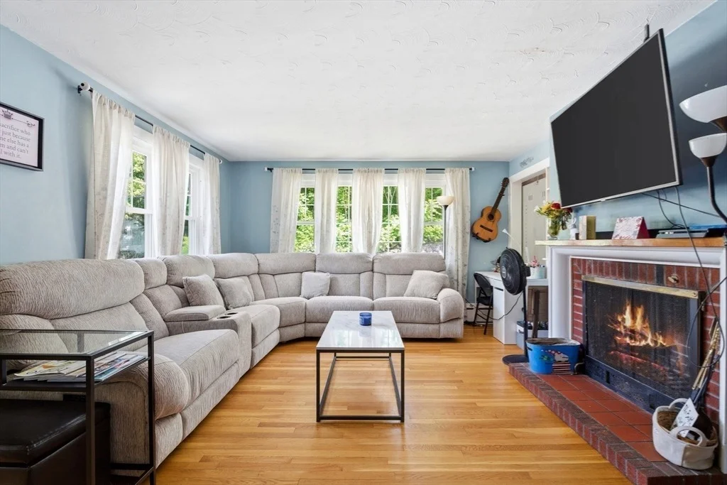 Photo of 5 Bulfinch Rd