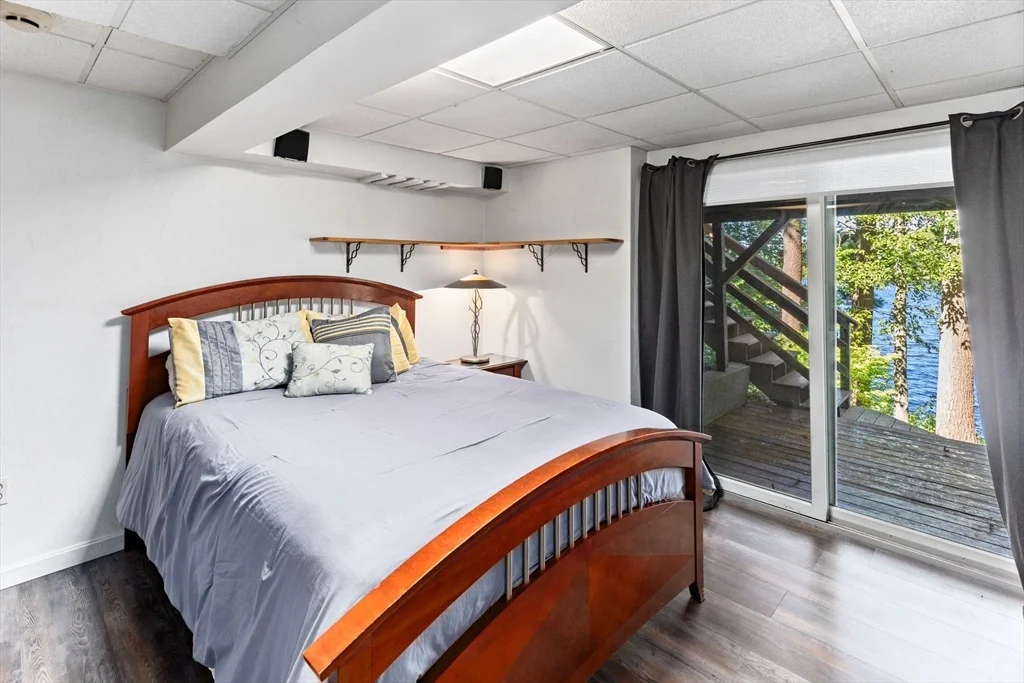 Photo of 32 Pineview Ter