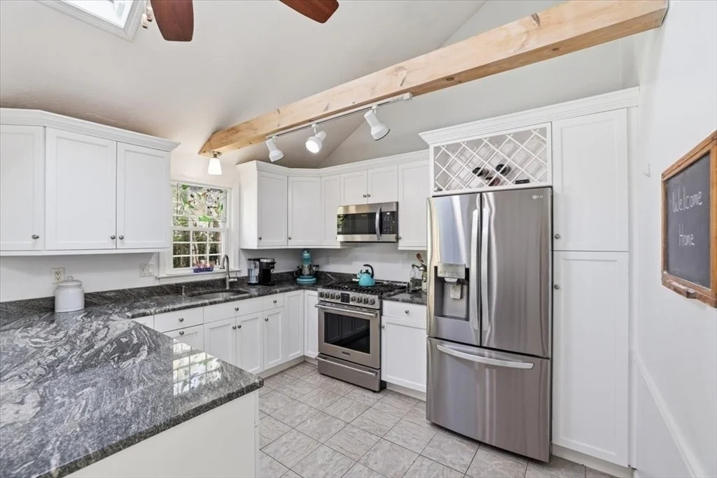Photo of 24 Starlight Dr