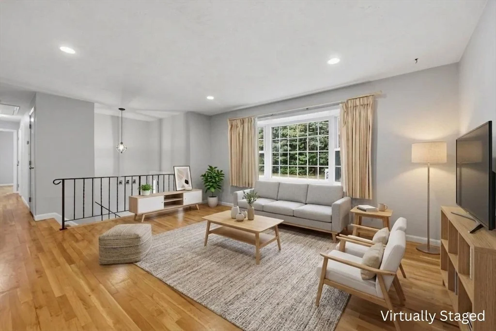 Photo of 6 Fox Hill Road