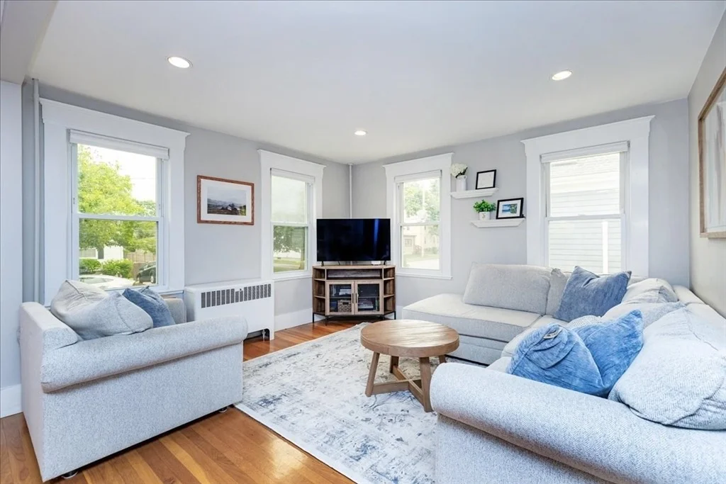 Photo of 27 Chestnut Street