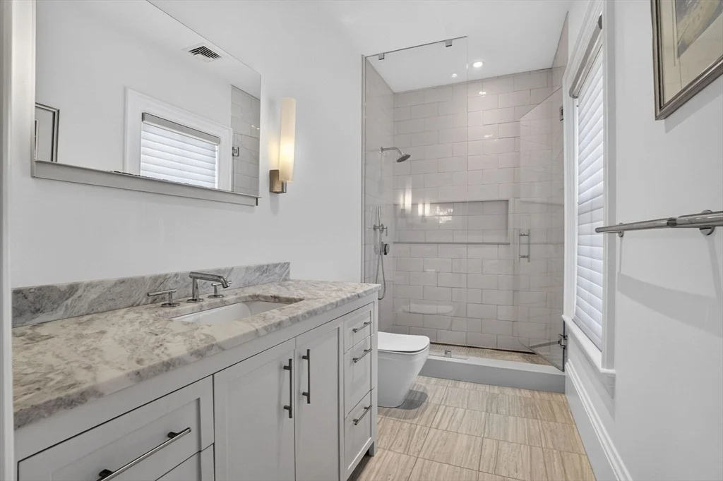Photo of 55 Academy St