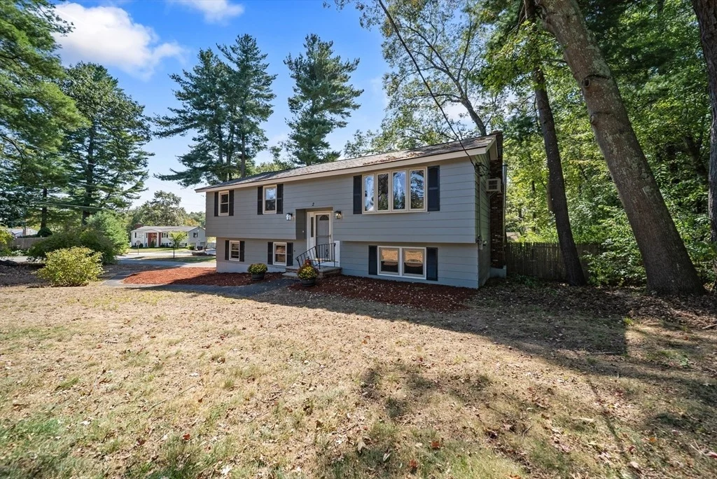 Photo of 2 Sugar Hill Circle