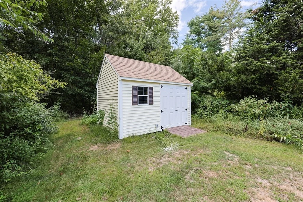 Photo of 37 Oakleaf Dr