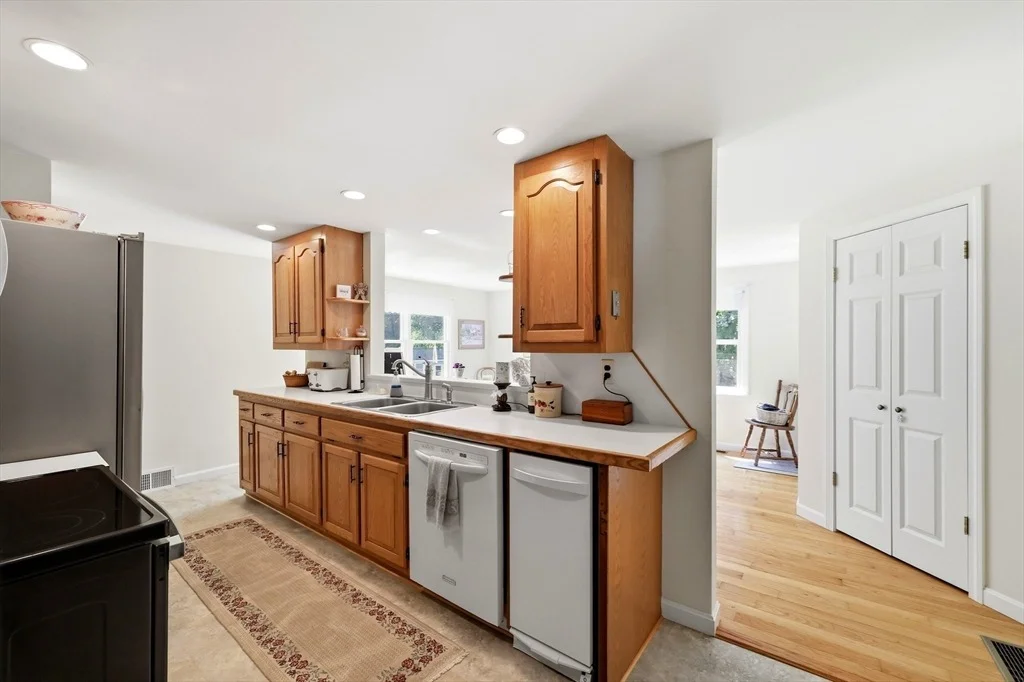 Photo of 20 Hickory Lane