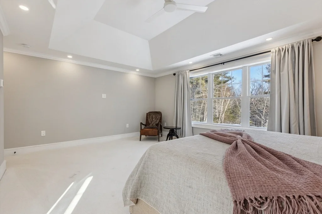 Photo of 16 Crown Road