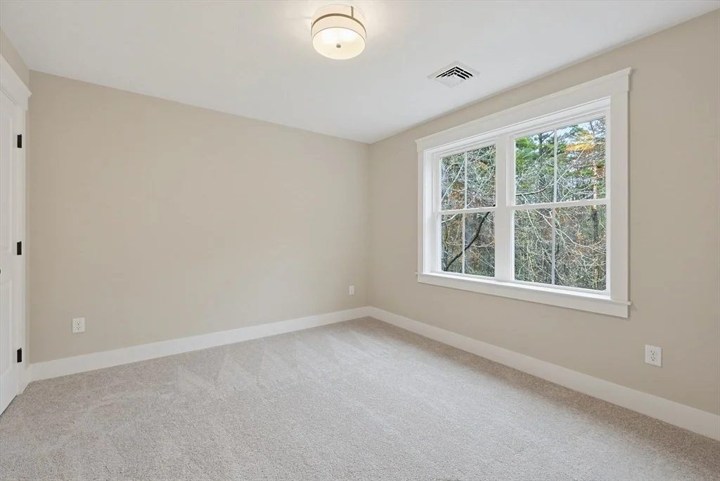 Photo of 86 Plain Street