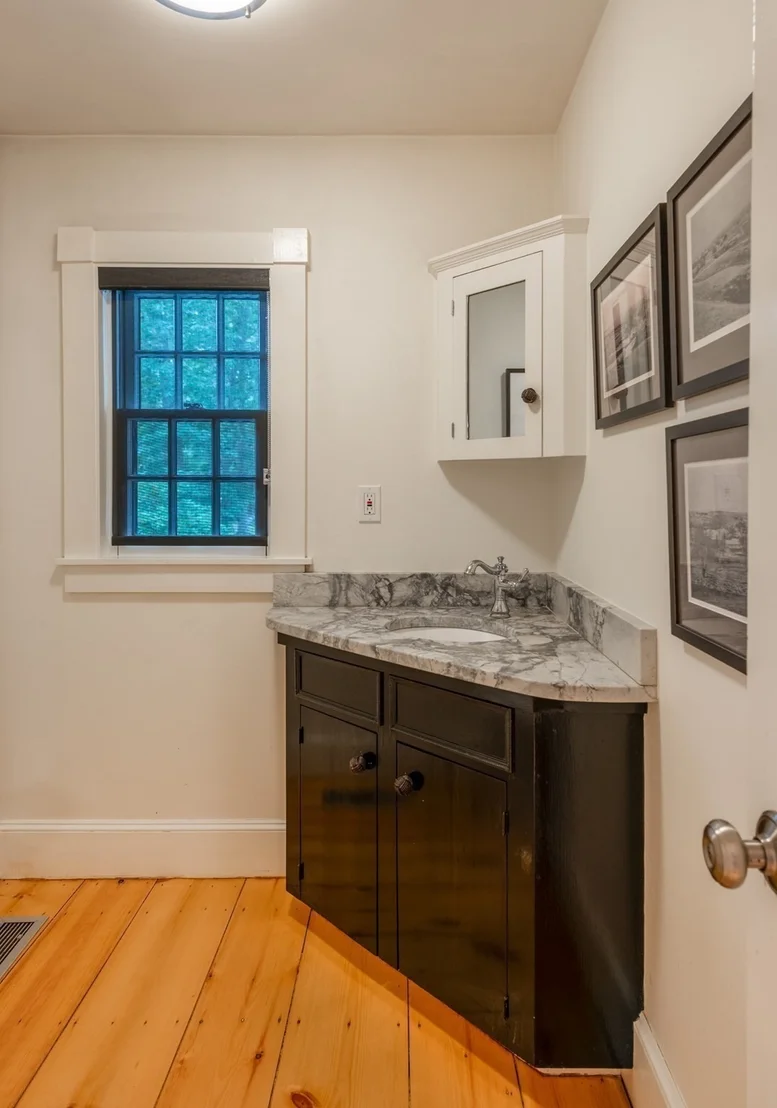 Photo of 243 Cutler Road