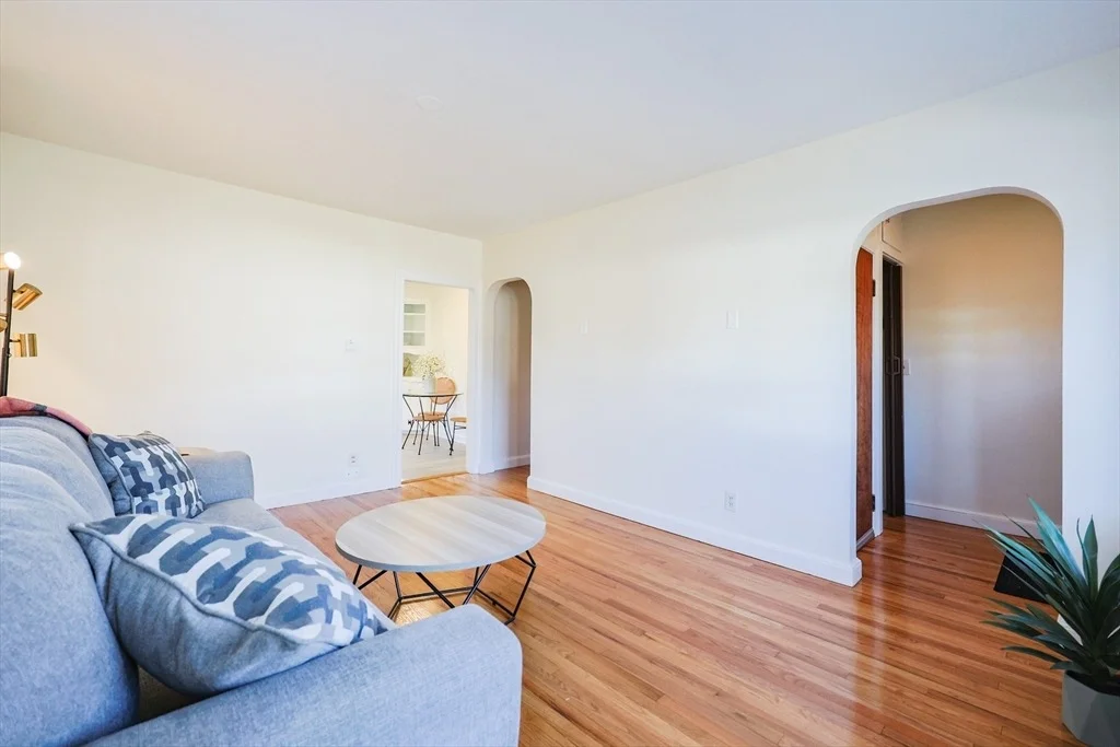 Photo of 271 King Street