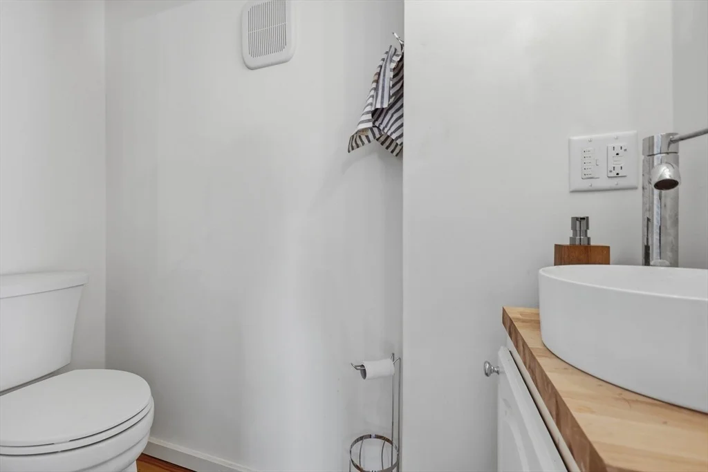 Photo of 346 Oak Street