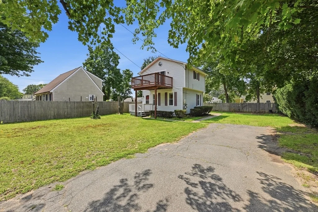 Photo of 128 Newfield Rd