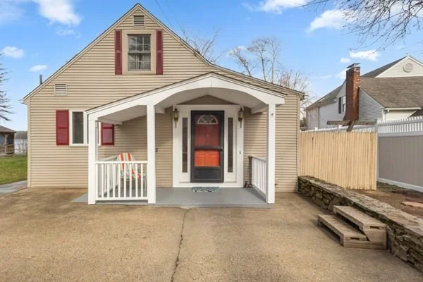 Photo of 111 & 112 Maple Way