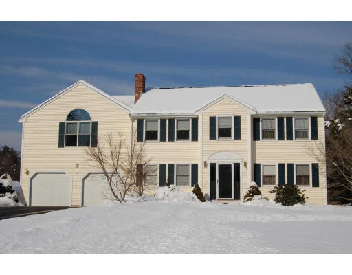 Photo of 30 Windchime Dr