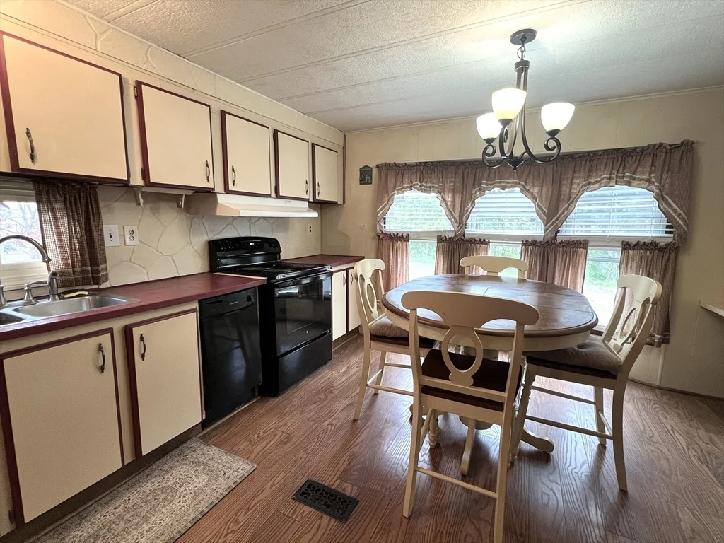 Photo of 16 Fair Lane