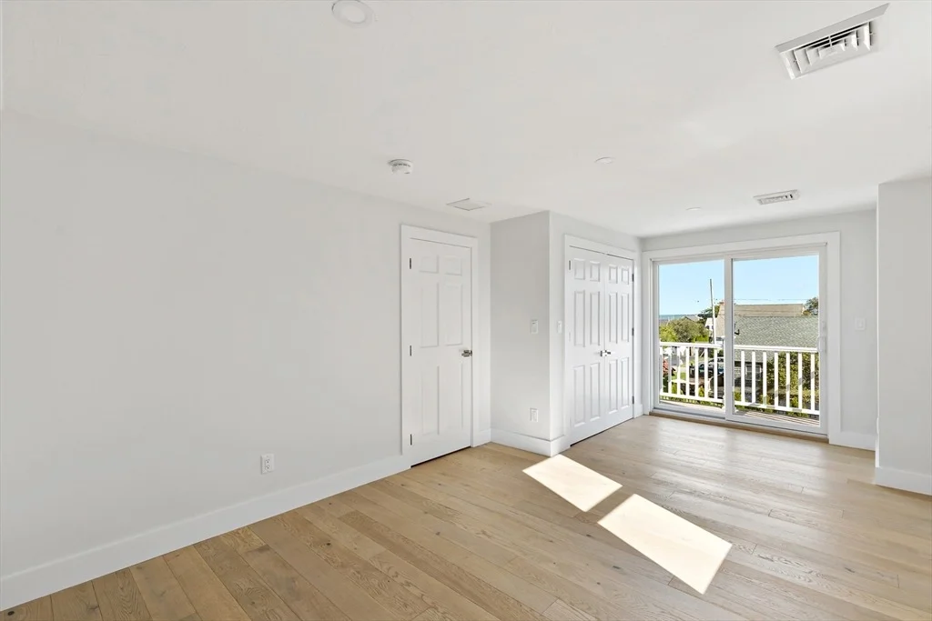 Photo of 59 Tupper Ave