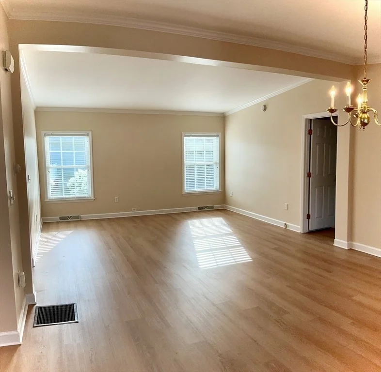 Photo of 7 Edgestone Drive