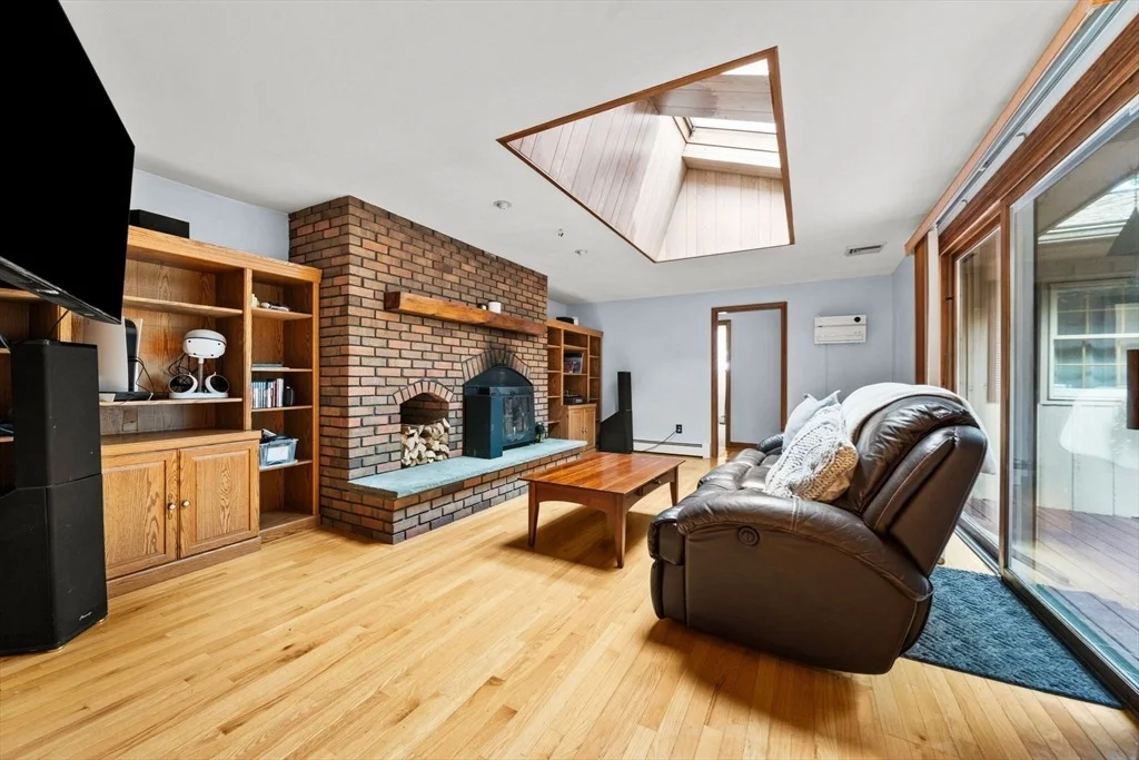 Photo of 95 Walnut Street