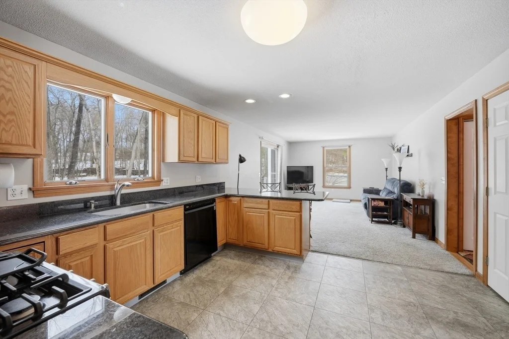 Photo of 66 Penrose Dr