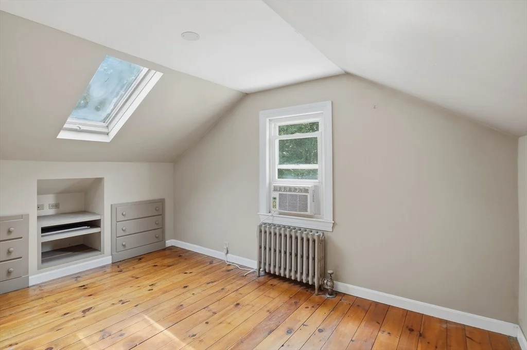 Photo of 83 New Boston Road